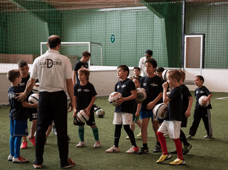 Fussball für Kinder – Einzel und Team Training